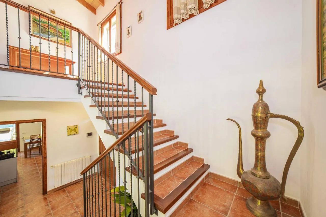 Villa Can Prim Alcudia  İspanya